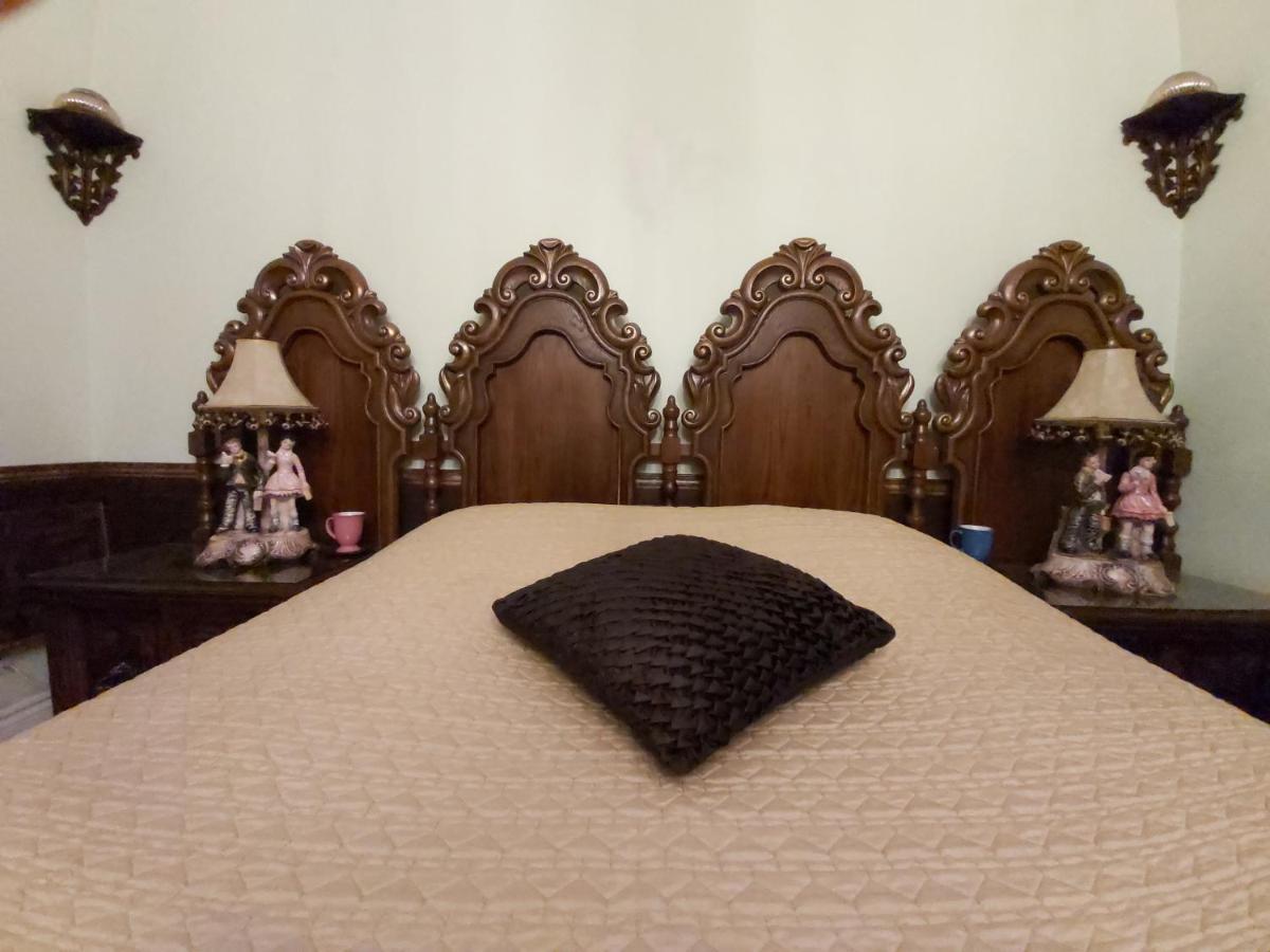 مونتريال Lovely Classic Room المظهر الخارجي الصورة